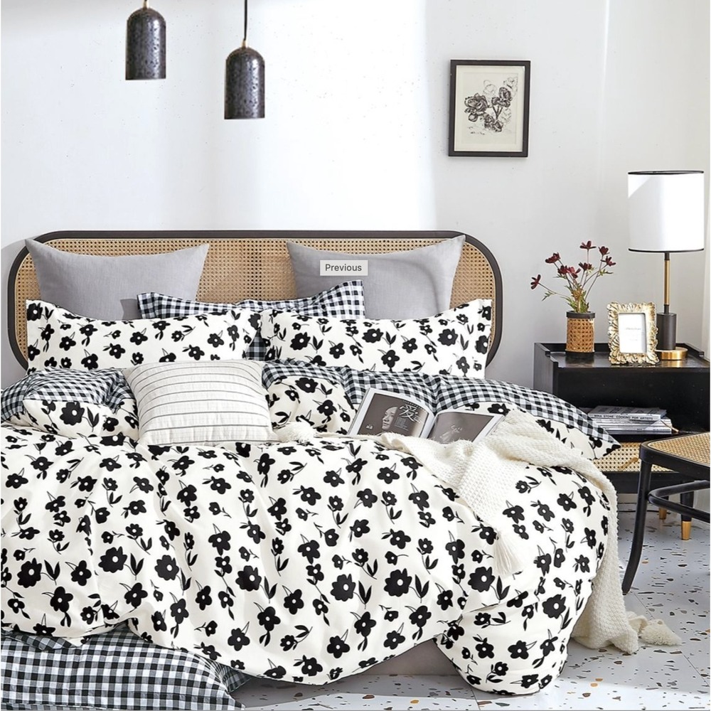 Hepburn Black/White Floral 100% Cotton Reversible Comforter Set Queen Farmhouse